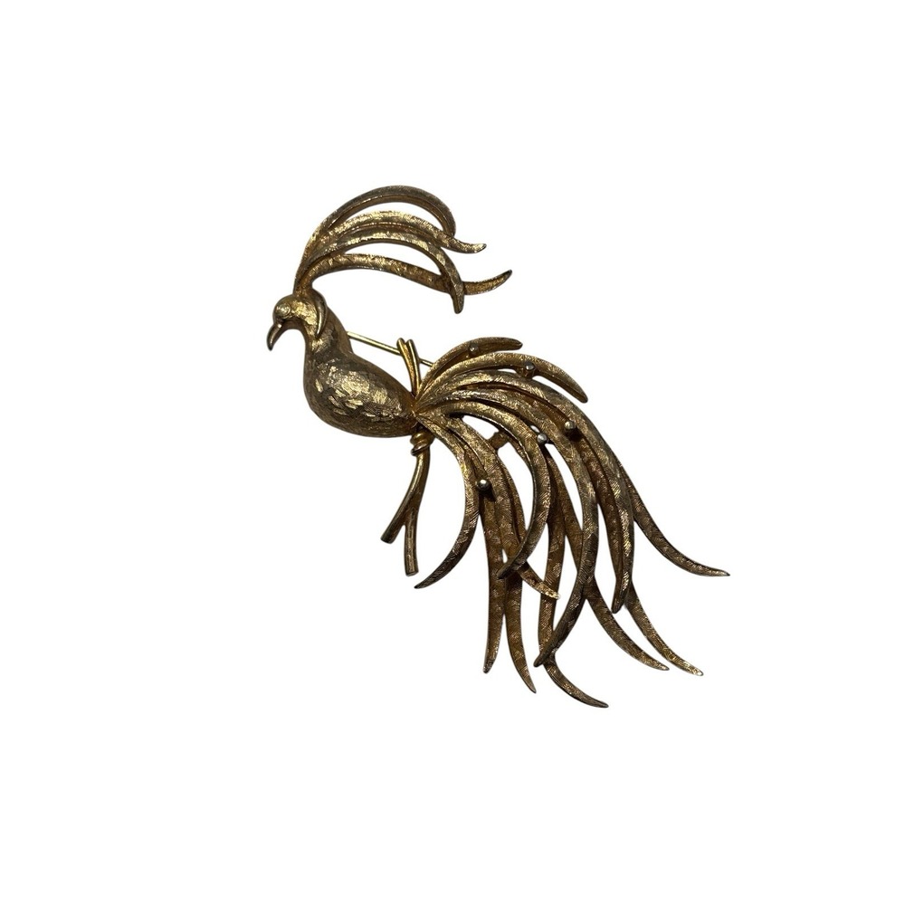 Vintage Signed Avon Gold Tone Textured Bird Of Paradise Peacock Brooch Pin